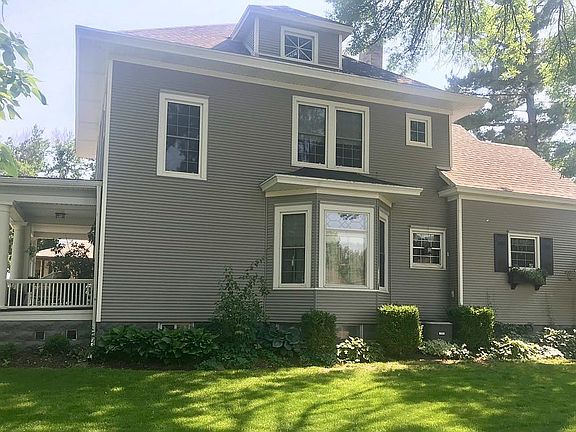2nd image of 857 N Linden St
