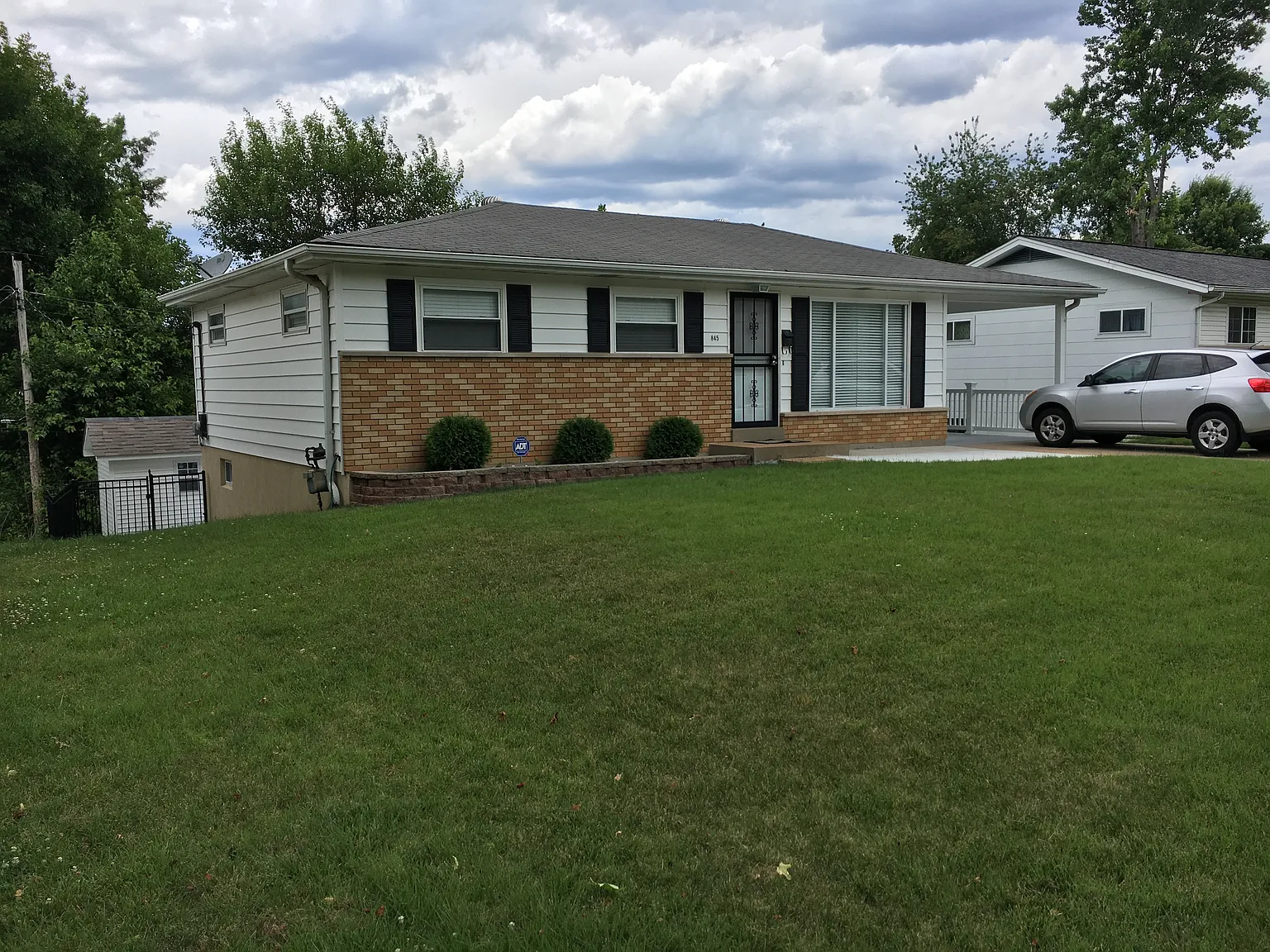 845 Virgo Ln photo 1