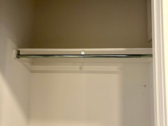 5th image of 2559 Amber St #407