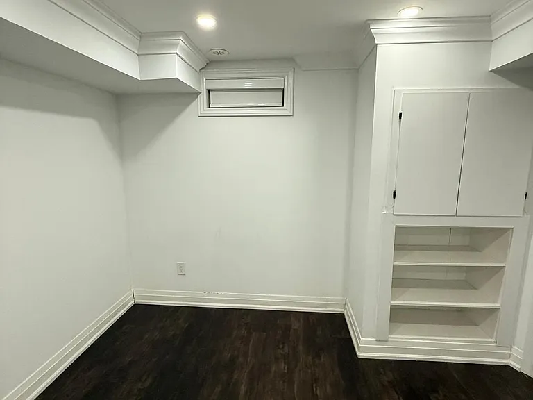 54 Moneypenny Pl — Photo 6