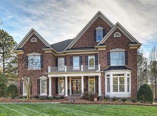 7603 Stonehaven Dr, Waxhaw, NC 28173