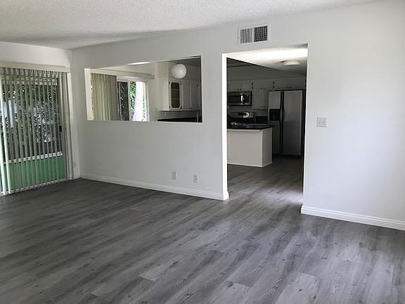 2nd image of 3215 Velma Dr