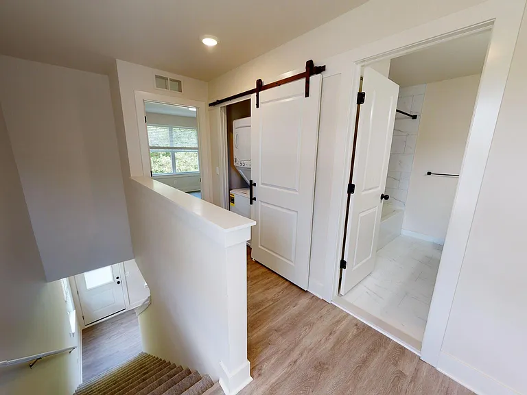 322 Donovan St — Photo 11