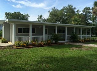 1216 Magellan Dr, Sarasota, FL 34243