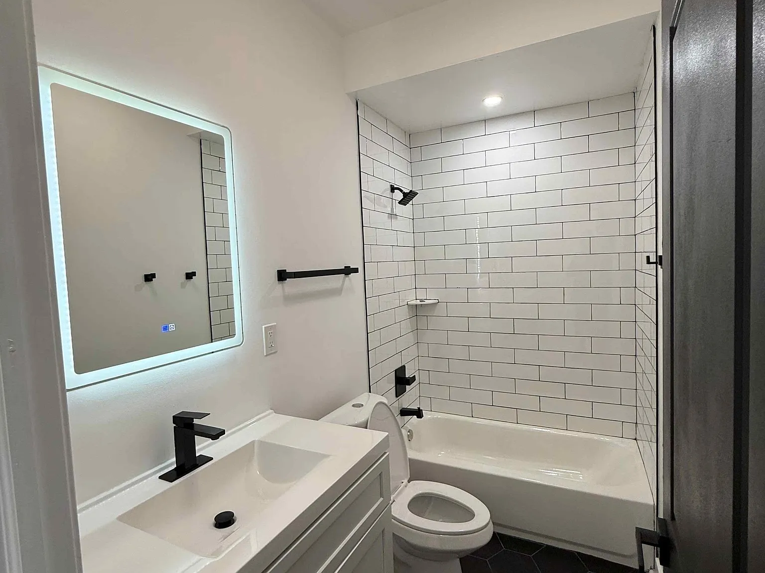 1012 W Lanvale St - 3 — Photo 2