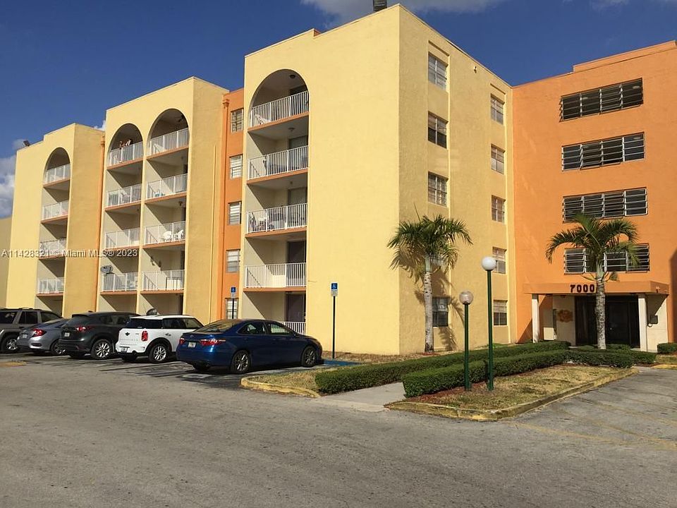 1st image of 7000 NW 186th St APT 4-118