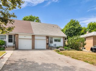 89 Combermere Dr, Toronto, ON M3A 2W4