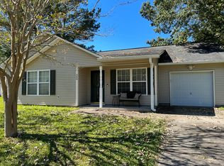 209 Lindy Creek Rd, Goose Creek, SC 29445