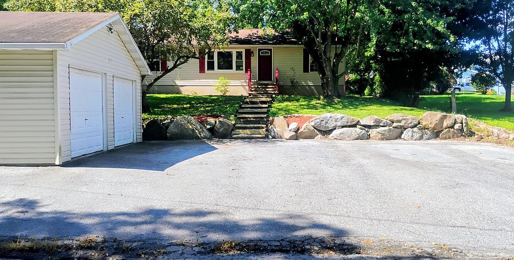128 Sampson St - Property Image