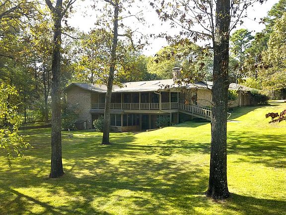 2nd image of 538 Wildewood Dr