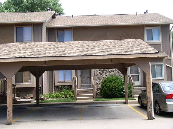 3rd image of 1530 N Smith Cir Unit 802