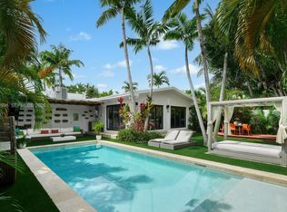 1865 Daytonia Rd, Miami Beach, FL 33141