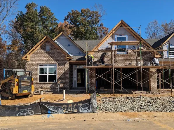 2067 Harris Farm Ct, Burlington, NC 27215