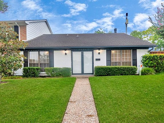 2nd image of 10167 Kemp Forest Dr