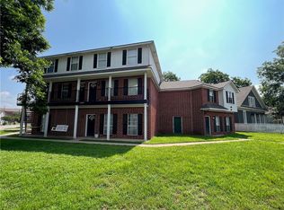 1902 S 8th St, Waco, TX 76706