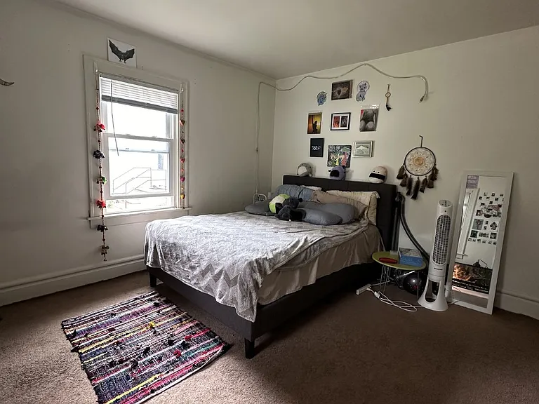 526 W Grand Ave — Photo 12
