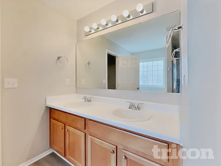 4582 Brimmer Place Dr — Photo 10