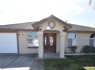 212 E 185th St, Carson, CA 90746