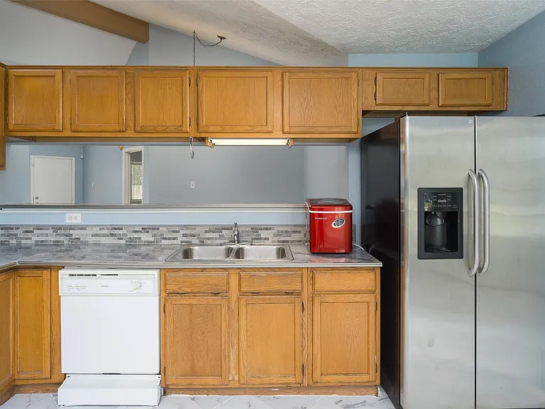 2902 Laurelridge Dr — Photo 11