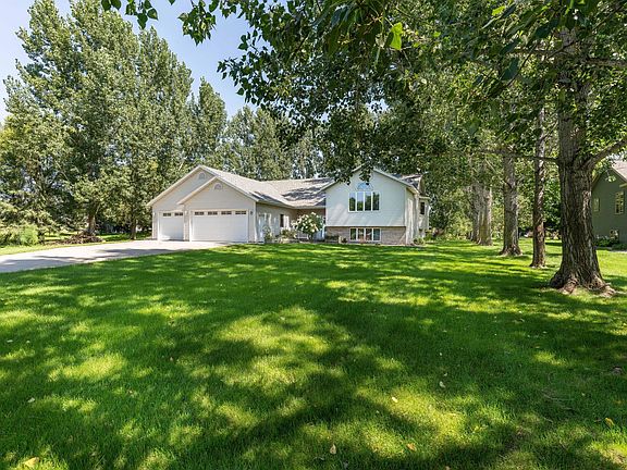 5th image of 2691 Old County Road 120 NE