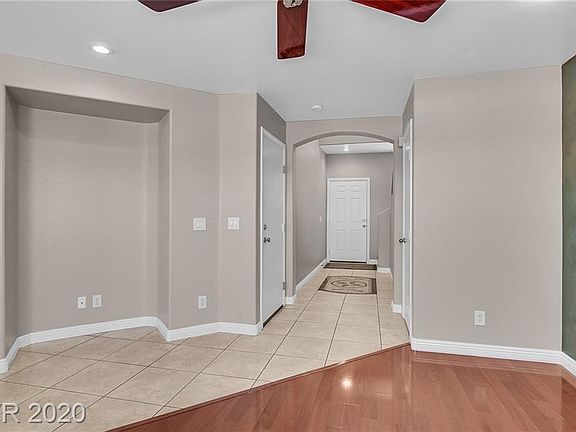 3rd image of 9294 Onesto Ave