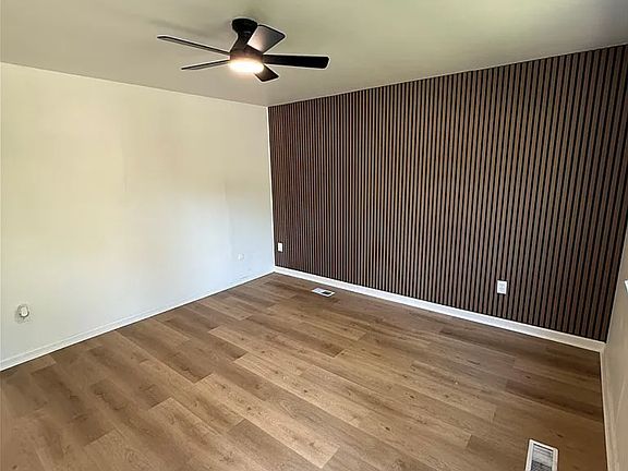 3rd image of 3540 Teaberry Dr