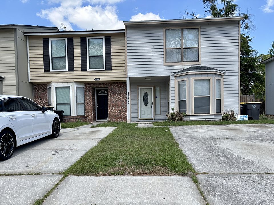 1st image of 5575 Cabot Dr N #1