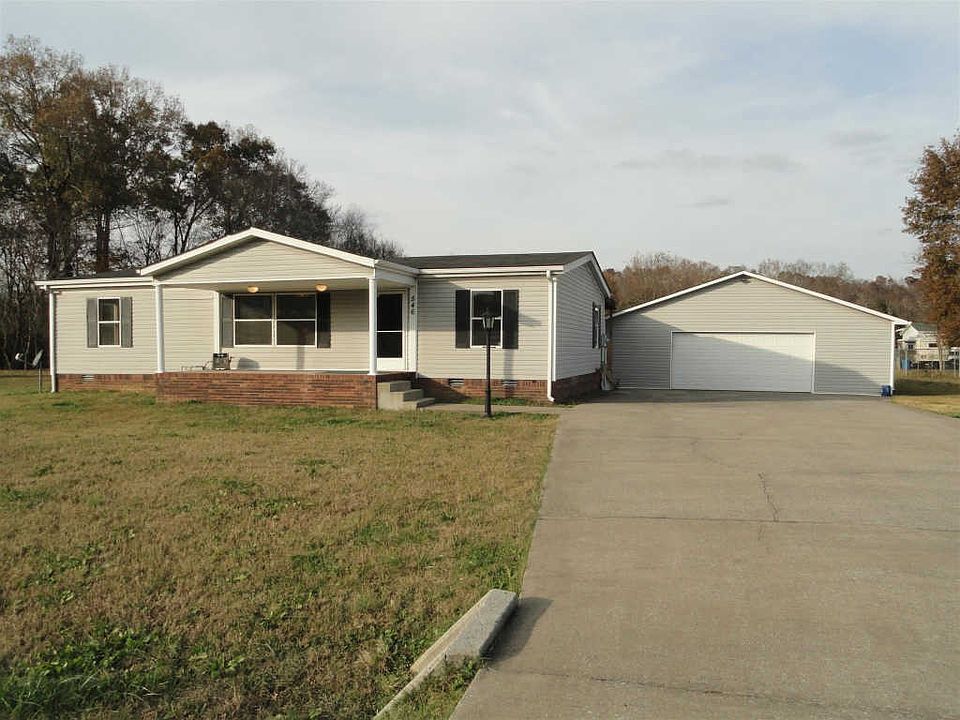 1st image of 546 Saunders Ln