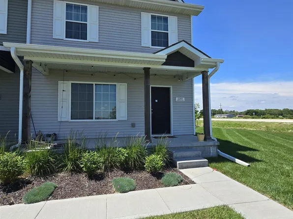 2264 N Aaron Way, Fremont, NE 68025
