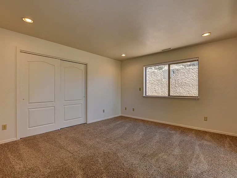 1911 Atlantic Ave — Photo 19