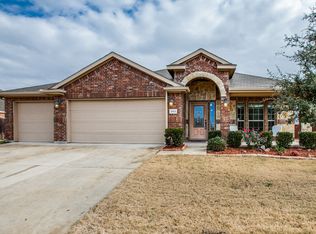 262 Burnett Dr, Lavon, TX 75166