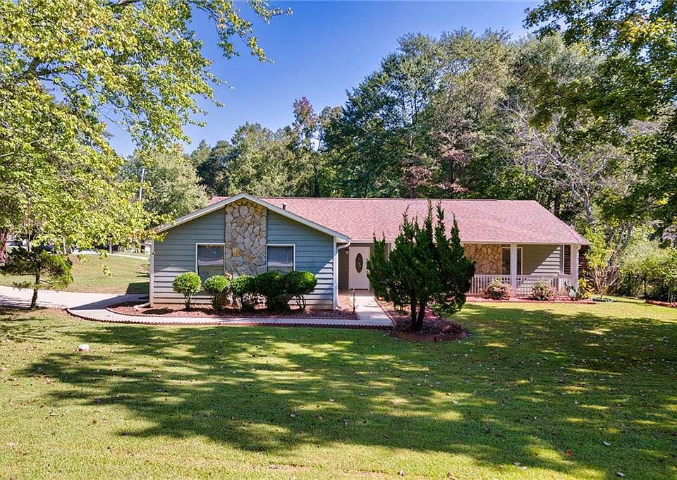 1st image of 506 Paden Dr