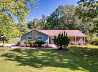 506 Paden Dr, Lawrenceville, GA