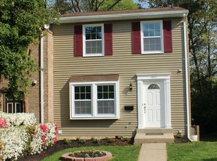 19801 Wheelwright Dr, Gaithersburg, MD 20886