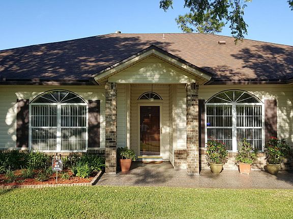 3rd image of 8551 Catsby Ct