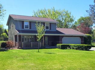 204 Karin Dr, North Prairie, WI 53153