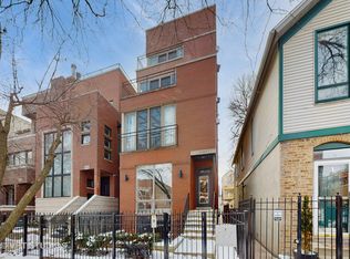 1048 N Wolcott Ave #3, Chicago, IL 60622