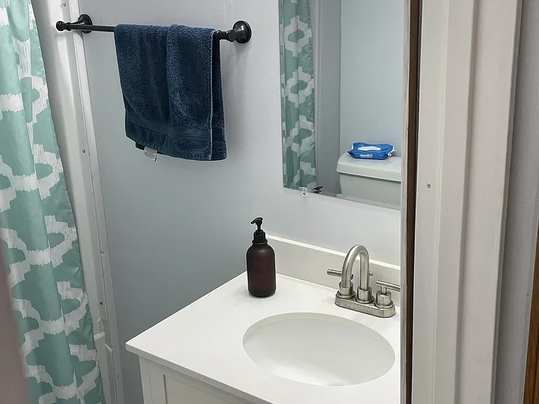 1811 Eastport Dr — Photo 31