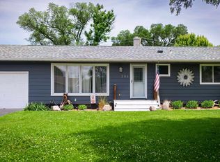 306 N 4th St, La Crescent, MN 55947