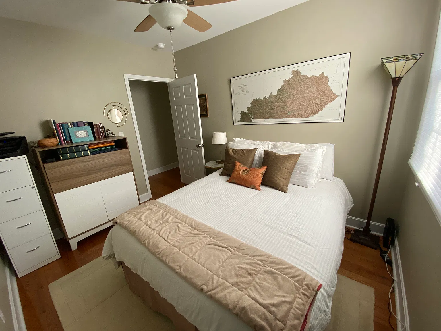 3 bed, 1468 sqft, $2,100 — Photo 3
