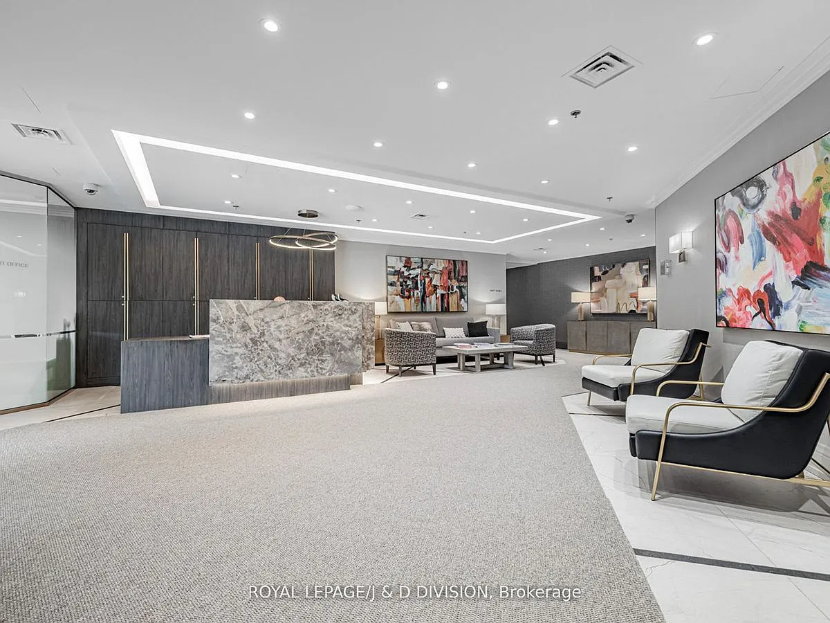 Building Photo - 30 Holly St #1506