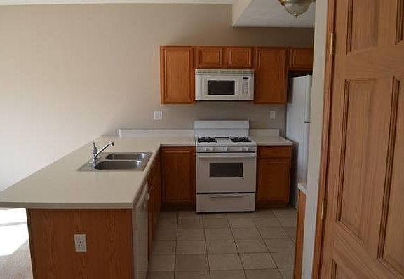 3rd image of 2033 Anjali Way #3