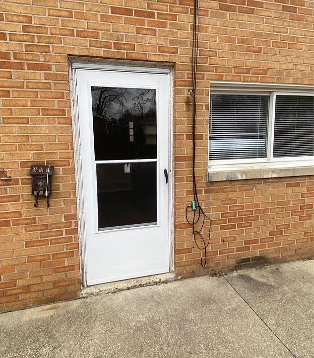 1st image of 327 Washington Ave