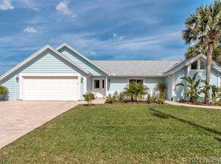 1523 S Riverside Dr, Edgewater, FL 32132