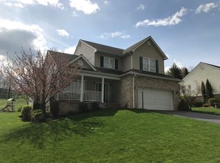 1321 Deerfield Ln, Leechburg, PA 15656