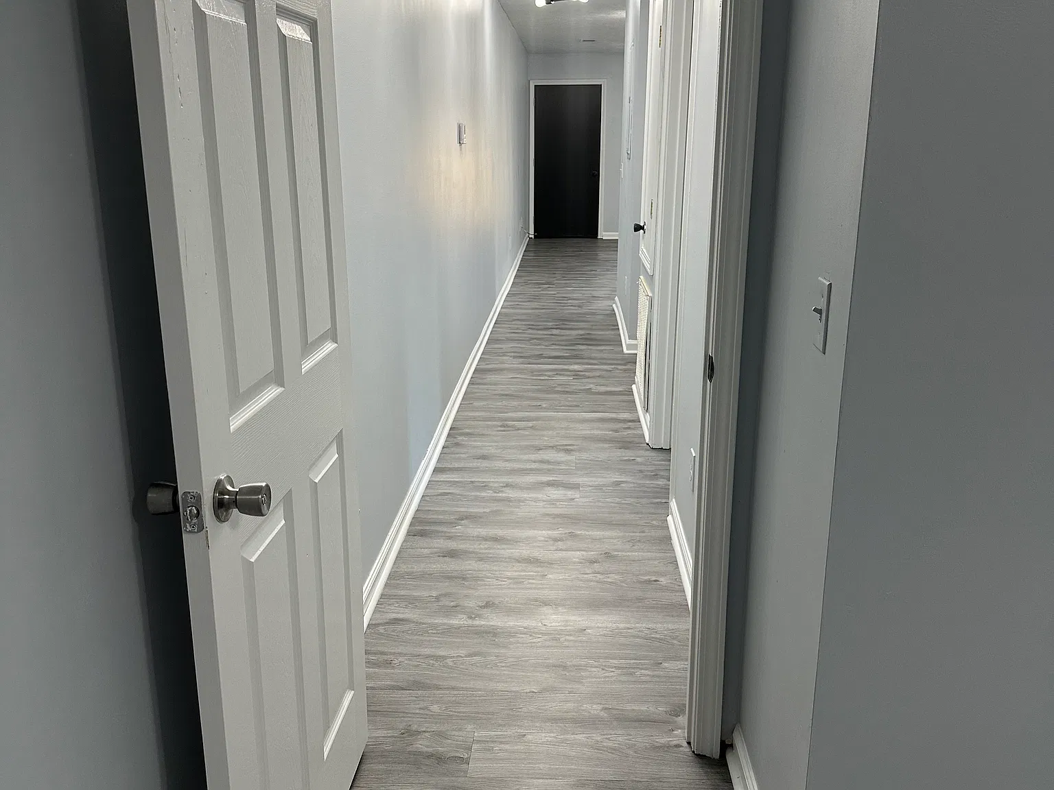2 bed, 1000 sqft, $950 — Photo 2