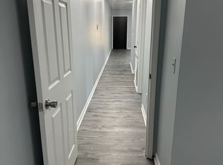 888 1st St NW #14, Magee, MS 39111