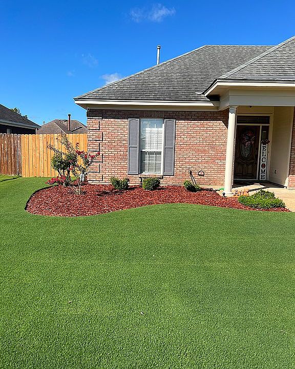 2nd image of 1100 Hallwood Ln