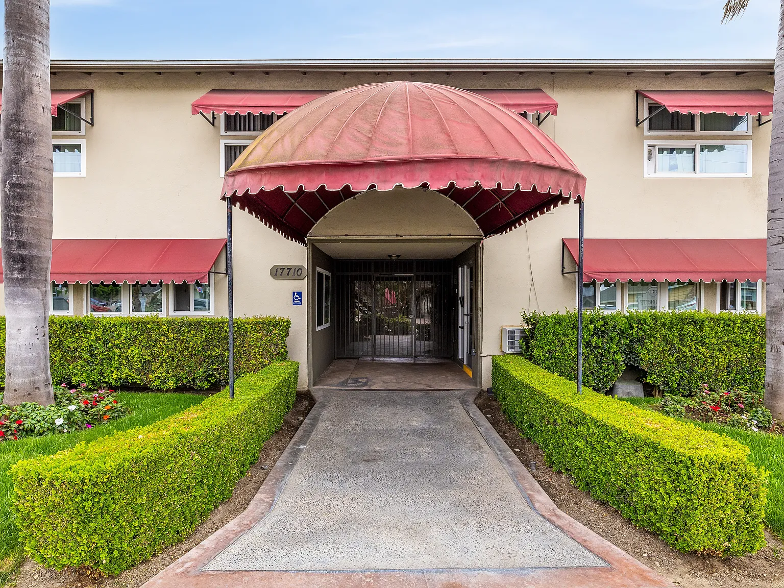 Woodruff Apartments — Photo 3