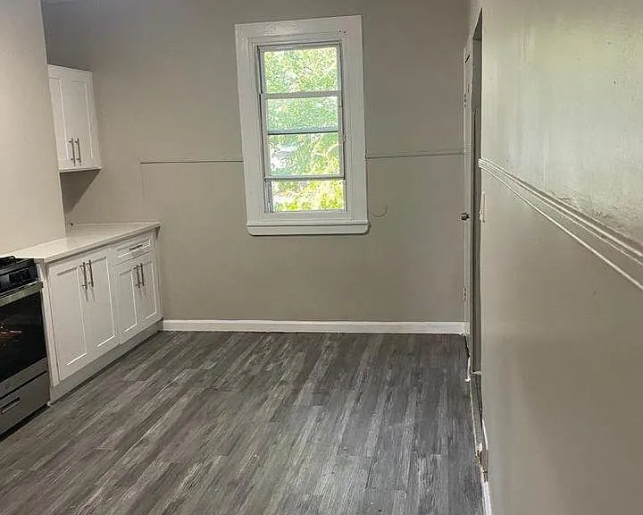 160 Washington St #4N — Photo 4